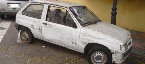 coche abandonado