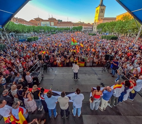 8.000 torrejoneros apoyan a Ceuta en la mayor concentración de la historia de la ciudad concentracion ceuta