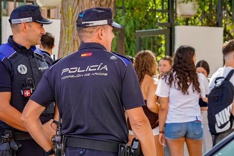 Con el inicio de los institutos, vuelve el Plan Antinovatadas a Torrejón de Ardoz plan antinovatadas institutos curso 26 27
