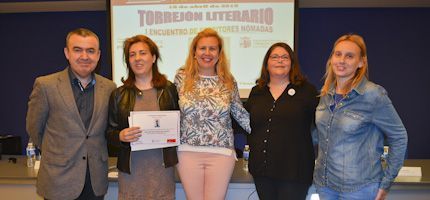Ana Belén Rodríguez Patiño gana la primera edición del certamen literario de narrativa “Mujer al Viento” de Torrejón de Ardoz torrejon-premio-mujer-al-viento