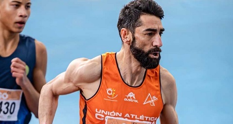 Juan José Crespo, récord de España de 1.500 en pista cubierta en categoría de +45 años juanjo crespo record 1500
