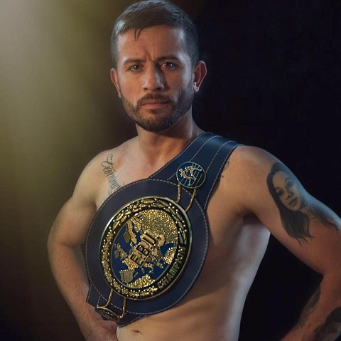 Rubén Nieto, campeón de Europa de boxeo del peso superliego ruben nieto boxeador