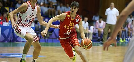 Santiago Yusta, elegido en el Mejor Quinteto Joven de la ACB santiago yusta