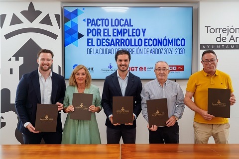 El Ayuntamiento de Torrejón de Ardoz, empresarios y los principales sindicatos se unen en un gran pacto por el empleo Pacto Empleo Torrejón de Ardoz