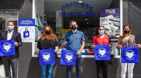 El Ayuntamiento de Torrejón de Ardoz lanza una campaña de apoyo al pequeño comercio comercio local regalo bolsa