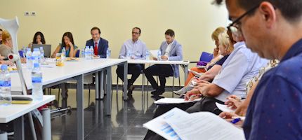consejo asesor pacientes reunion