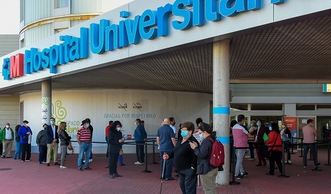 El Hospital de Torrejón de Ardoz continúa vacunando contra la Covid-19 vacunacion hospital torrejon