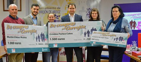 entrega cheques compras navidad torrejon