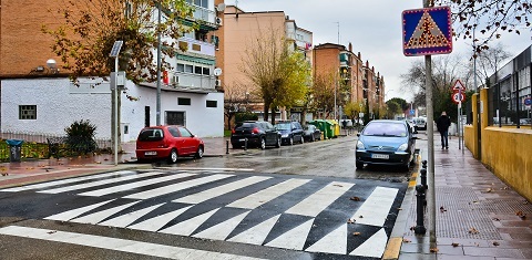 pasos peatones elevados